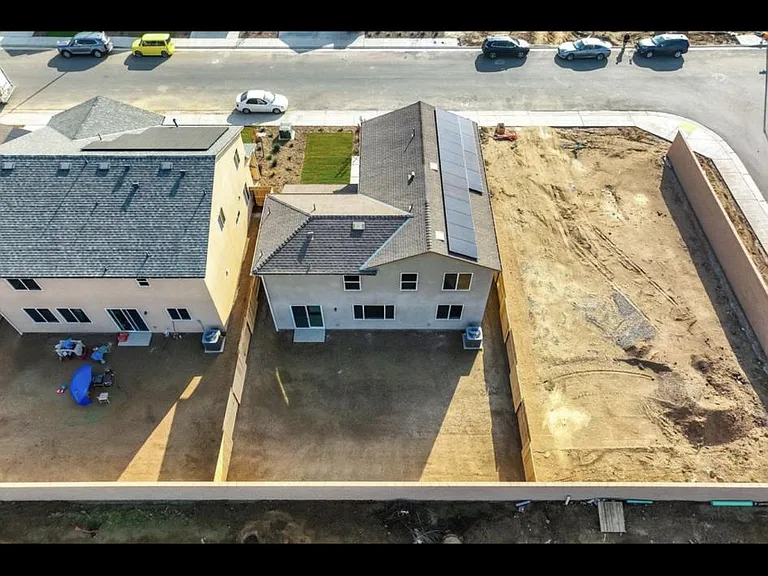 6698 E Adena Ave — Photo 47