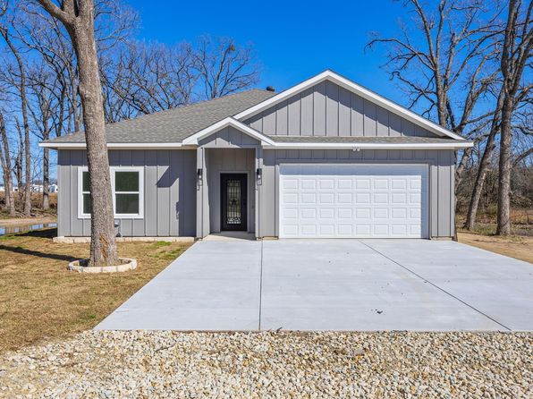 202 Dover Dr