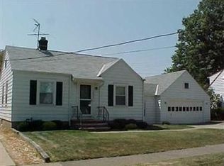 1692 Douglas Rd, Wickliffe, OH 44092