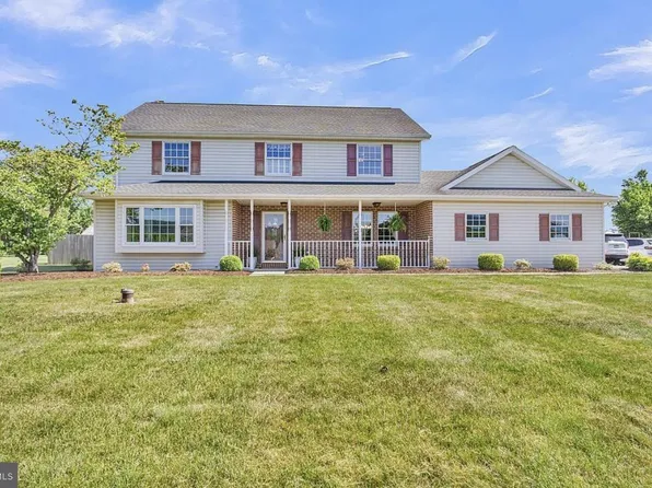 1813 Hunter Dr, Mechanicsburg, PA 17050