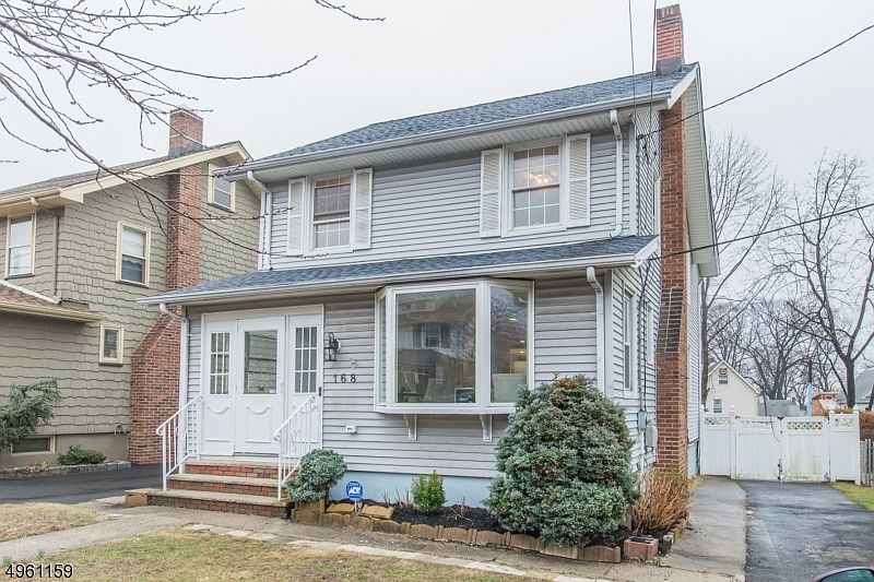 1st image of 168 Cedar Hill Ave