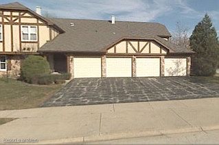 1st image of 200 Bluewater Ln #200