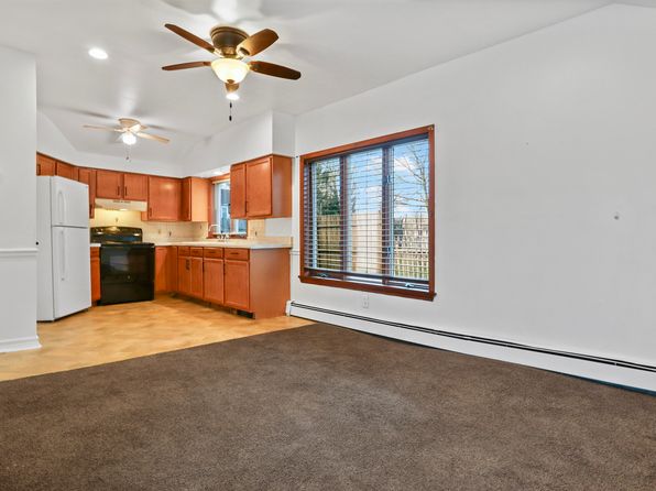 779 South Blvd APT 4