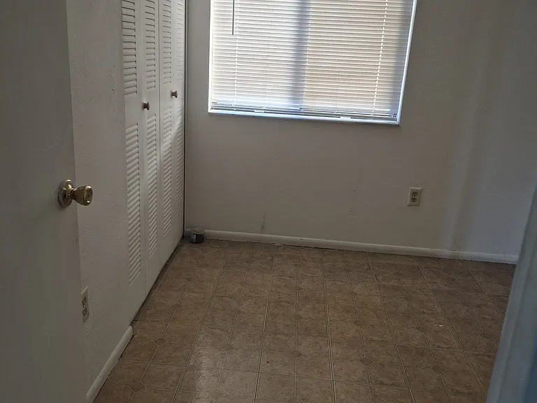 8808 SE 87th Ter — Photo 7