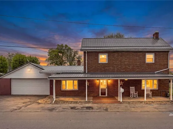 104 S Liberty St, Masontown, PA 15461
