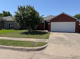 5417 Royal Birkdale Dr, Fort Worth, TX 76135