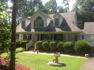 2700 Emmett Crest Ct, Clayton, NC 27520