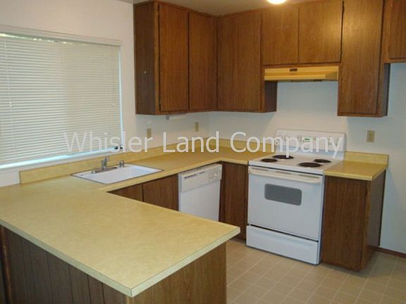 4th image of 8913 Salmon Falls Dr APT E