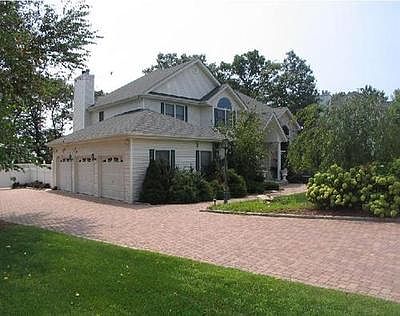 1st image of 19 Cobbler Ln