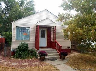 217 E 5th St, Cheyenne, WY 82007