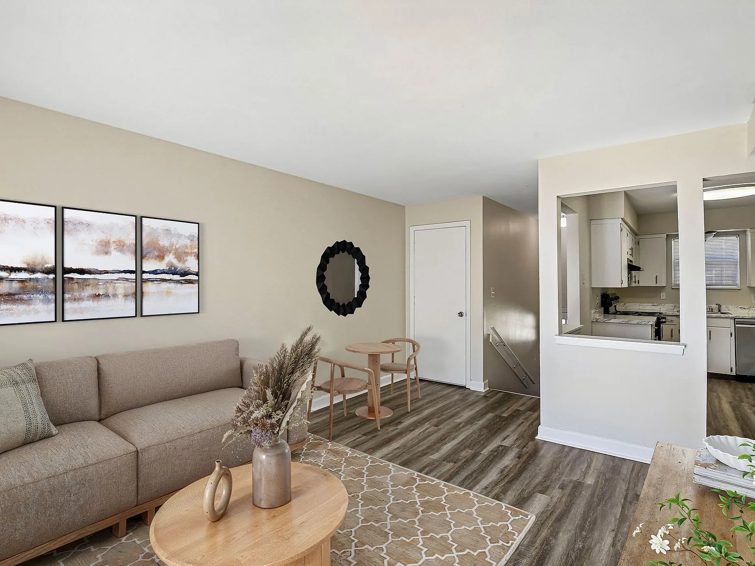 Parkville Place Apartments — Photo 4