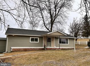 104 Apple Butter Rd, Aaronsburg, PA 16820