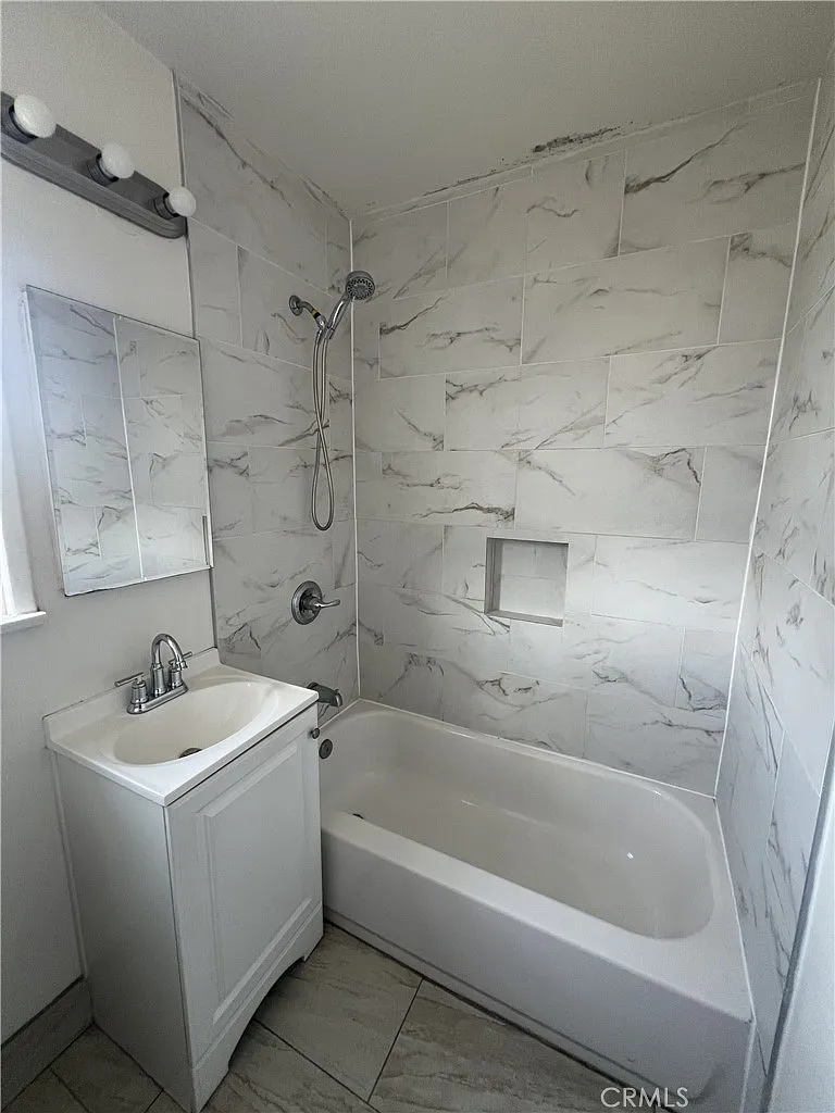 1 bed, 700 sqft, $1,850 — Photo 4