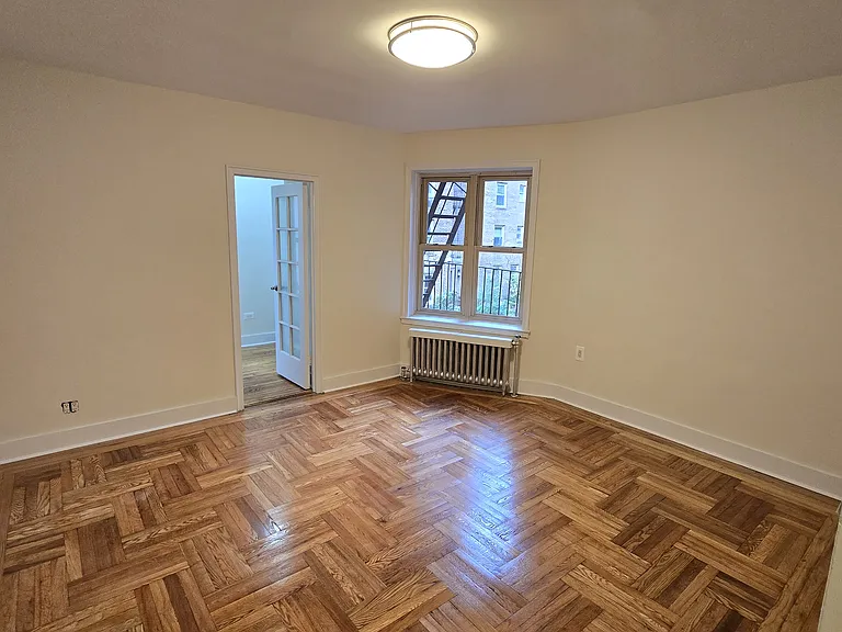 48-24 43rd St #5K — Photo 1