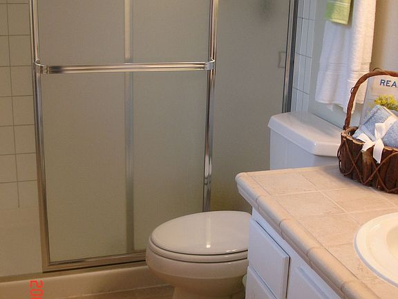 4th image of 1834 211th Pl NE