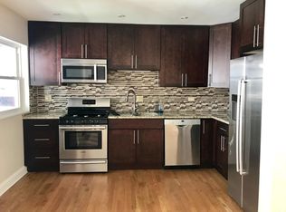 3454 W Hollywood Ave APT 1E, Chicago, IL 60659