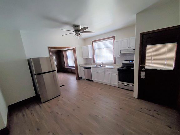 5th image of 9307 Clifton Blvd