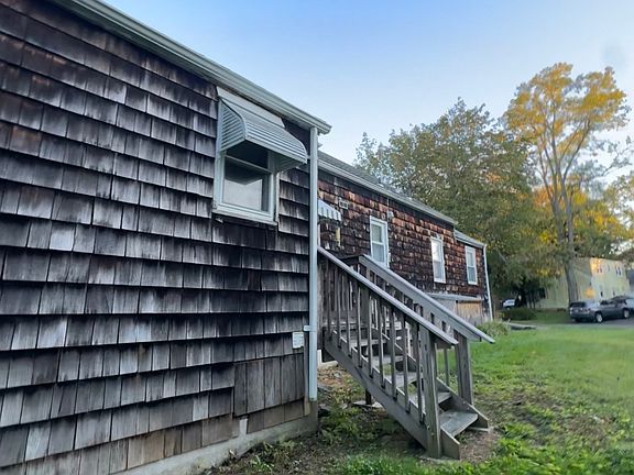 4th image of 73 Macarthur Drive