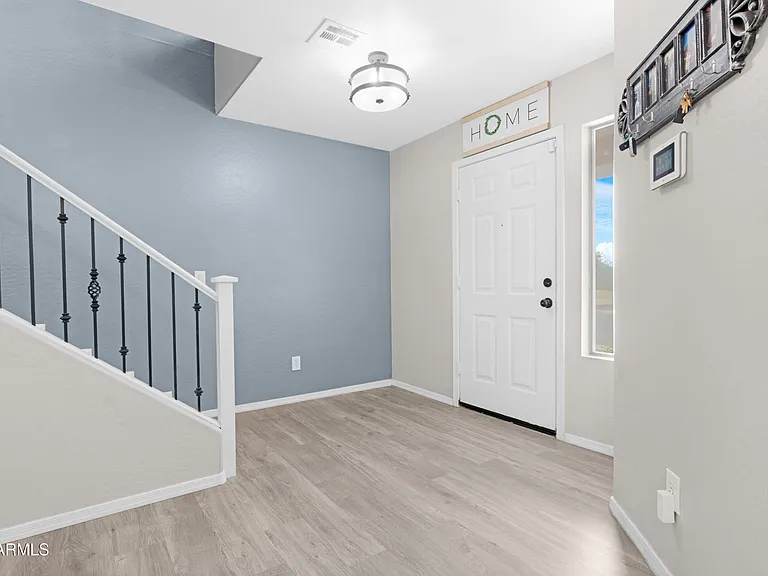 23340 W Cocopah St — Photo 5