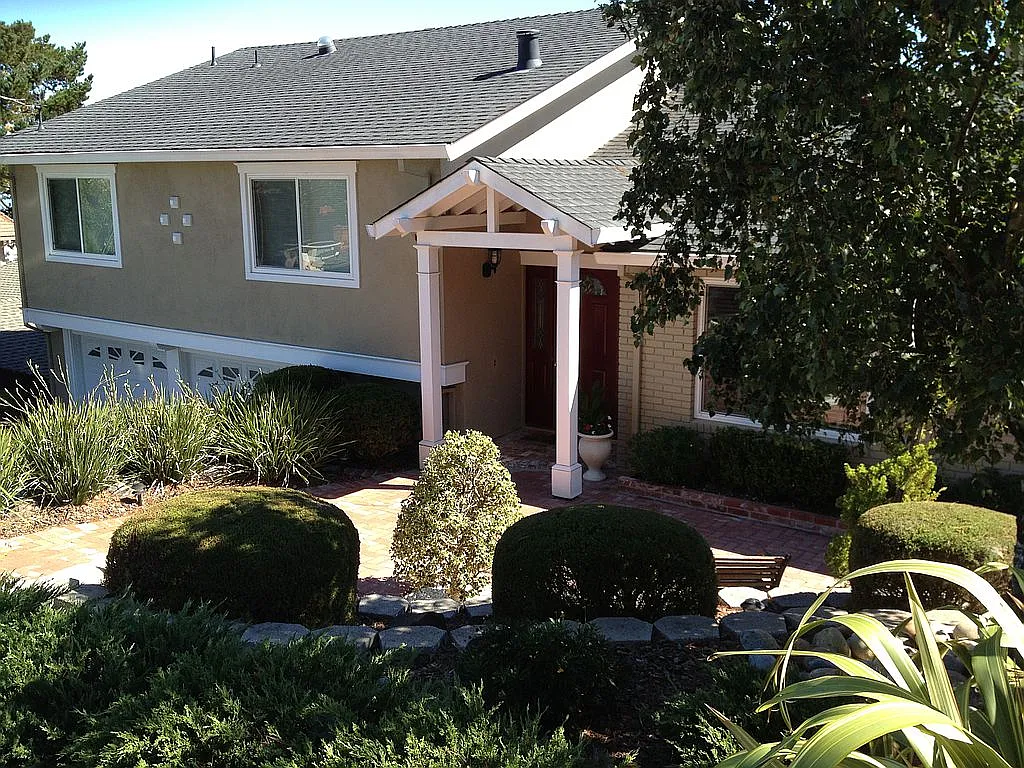 4235 High View Dr photo 1