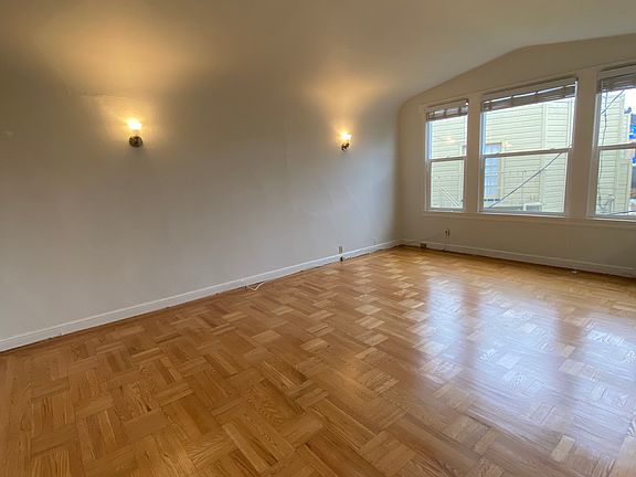 3rd image of 35 Casa Way APT 203