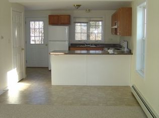 14 Carriage Ln #B, Portland, ME 04103