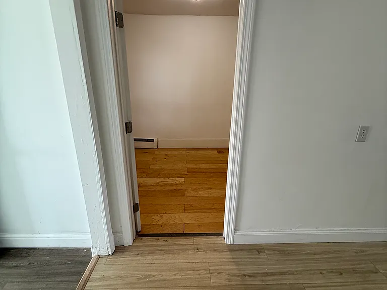 180 Cedar St #4 — Photo 14