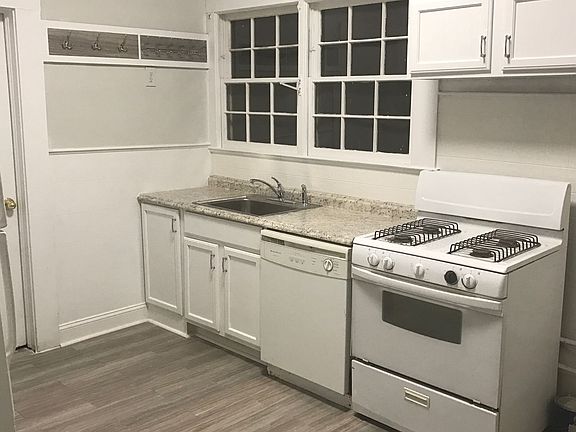 4th image of 1044 State St NW