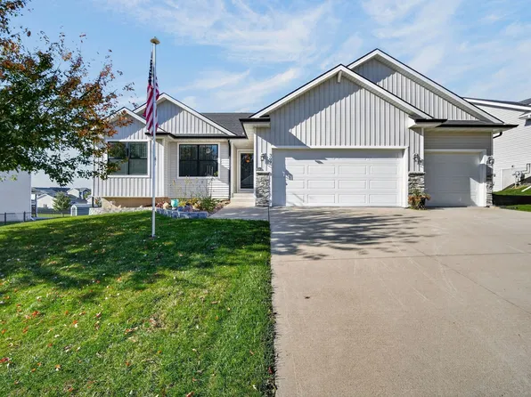 309 Braeburn Dr, Norwalk, IA 50211