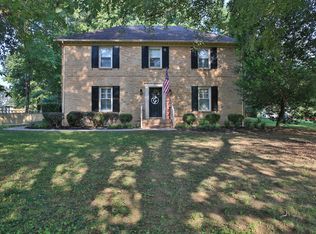 306 Hilltop Dr, Columbia, TN 38401