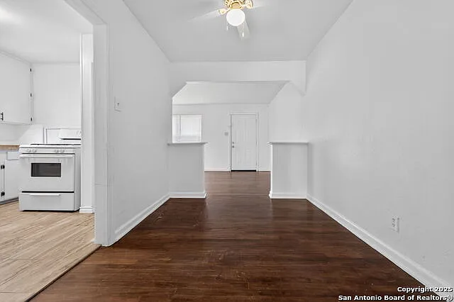 118 Compton Ave #1 — Photo 11
