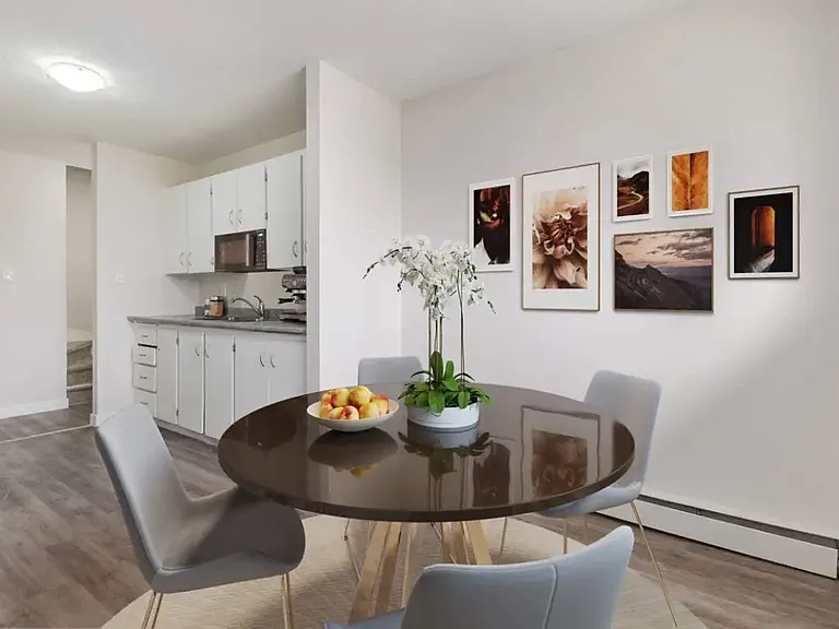 26 Maxwell Cres — Photo 11