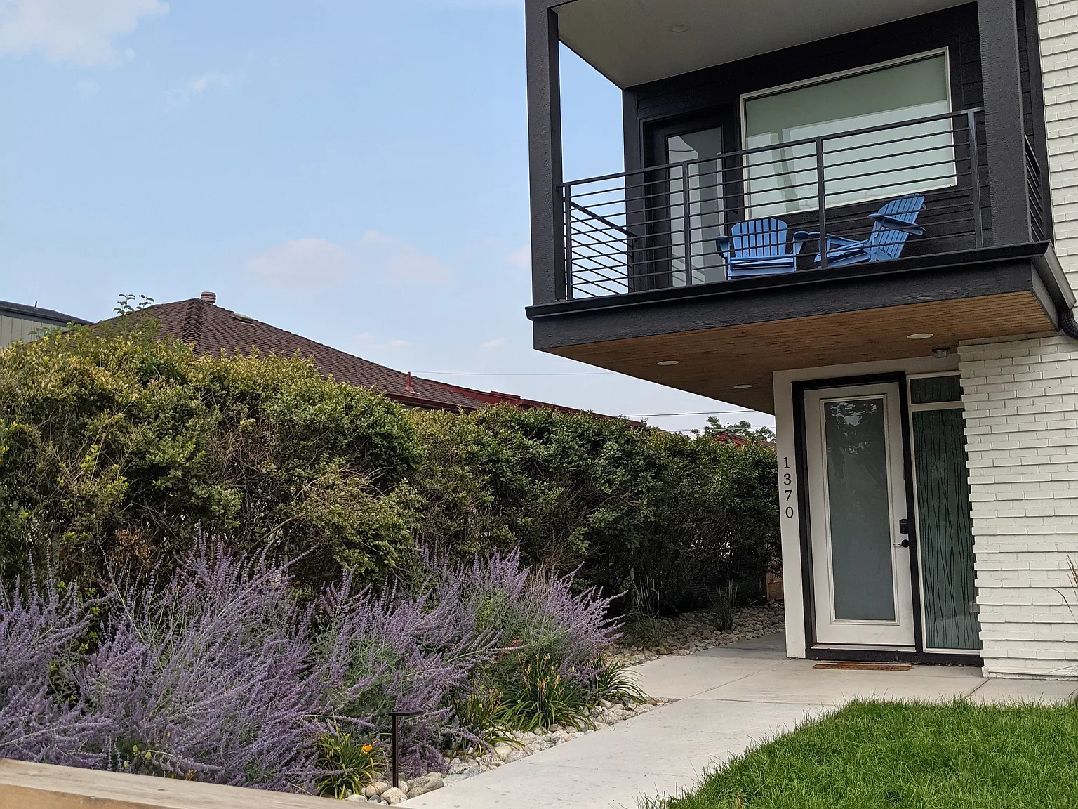 1370 Knox Ct — Photo 1