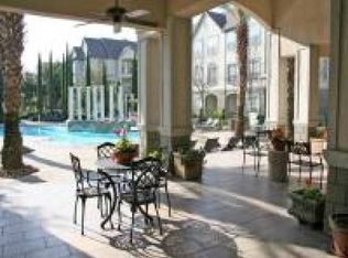 2500 Woodland Park Dr #330, Houston, TX 77077