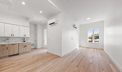 897 New York Avenue, #PHA