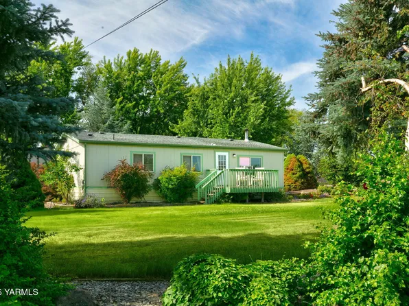 15142 Fisk Rd, Yakima, WA 98908