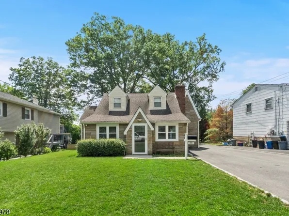 582 Lake Shore Dr, Parsippany-Troy Hills Twp., NJ 07054
