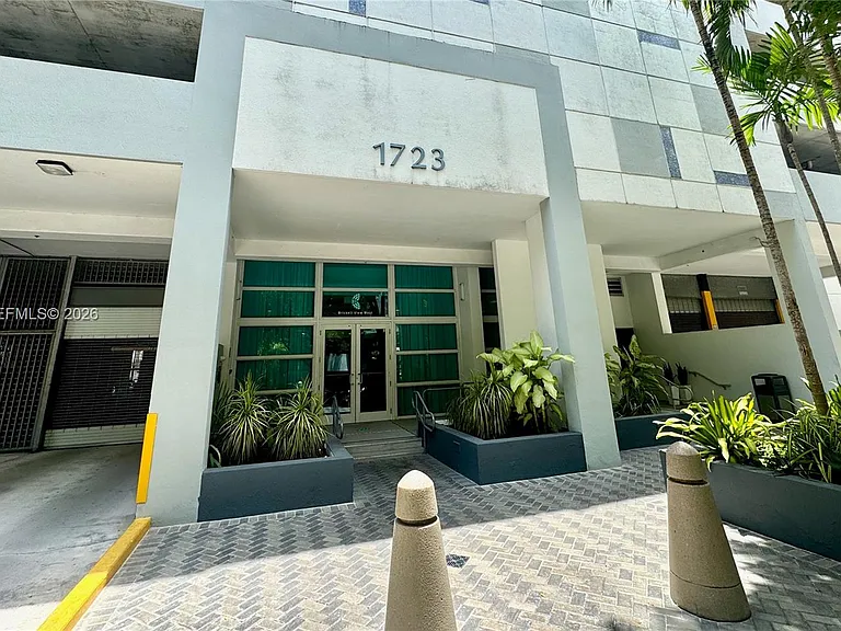 1723 SW 2nd Ave #704 — Photo 47