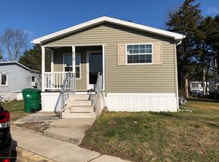 612 6th St, Jackson, NJ 08527