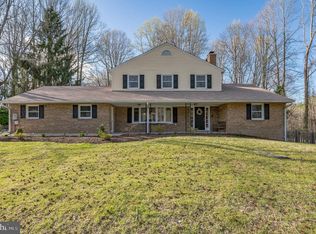 9630 Ridge View Dr, Owings, MD 20736