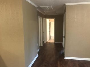 215 Jones St APT A, Martin, TN 38237