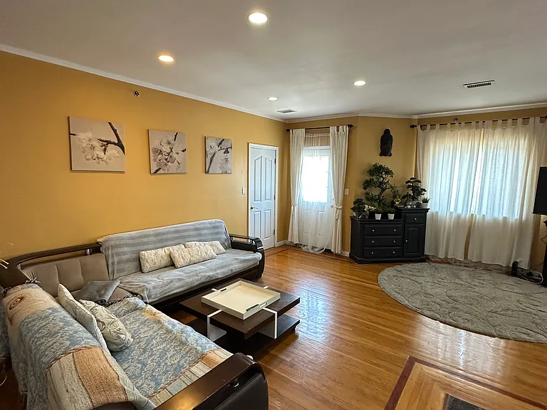 2841 Ford St #2 — Photo 8