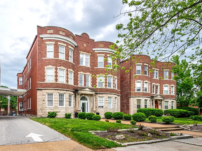 4319 Lindell Blvd #D — Photo 3