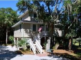 204 Jungle Shores Dr, Edisto Island, SC 29438