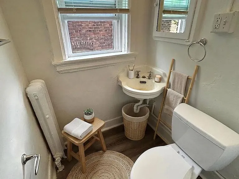 34 Hazelwood St — Photo 10