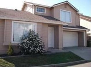 842 Tranquil Ln, Galt, CA 95632