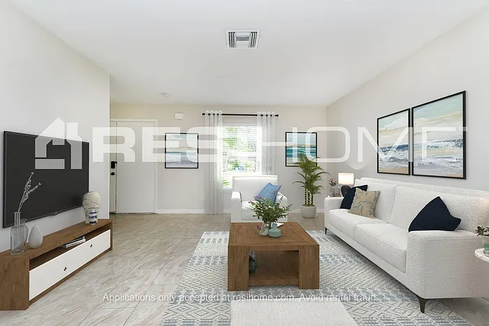 9483 Bayside Ct — Photo 6