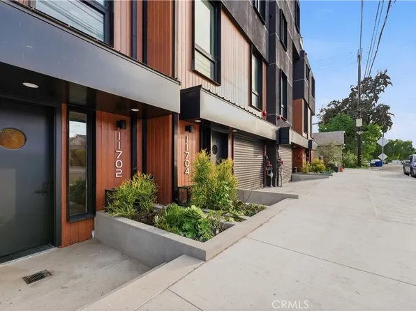 11702 Charnock Rd, Los Angeles, CA 90066