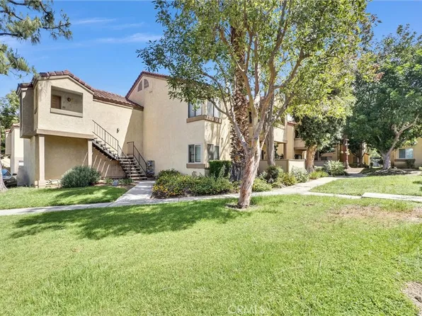 1136 W Blaine St APT 203, Riverside, CA 92507