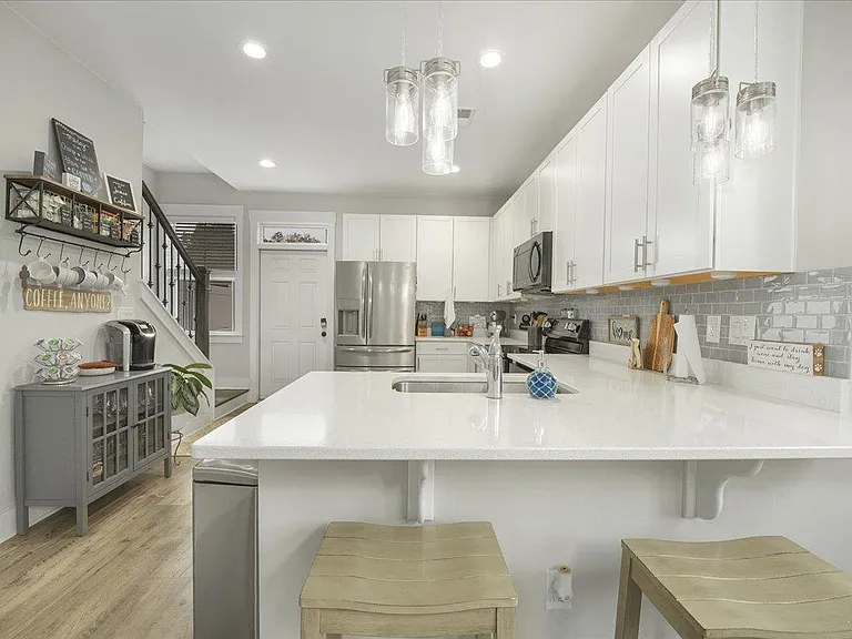 3995 Four Poles Park Dr — Photo 10